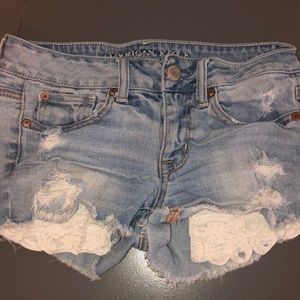 Light wash American eagle shorts